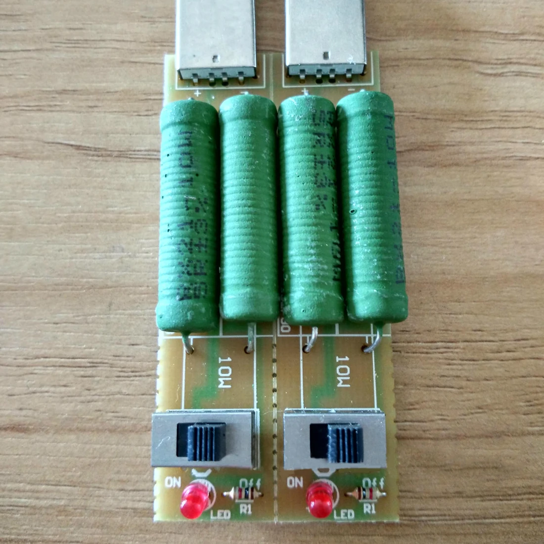 

Resist Tester USB Resistor DC Electronic Load With Switch Adjustable 2 Current 5V 1A/2A Battery Capacity Voltage Discharge