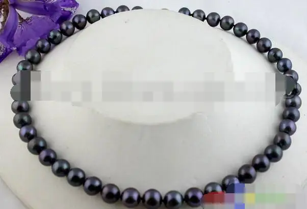 

3756 black round freshwater pearl necklace