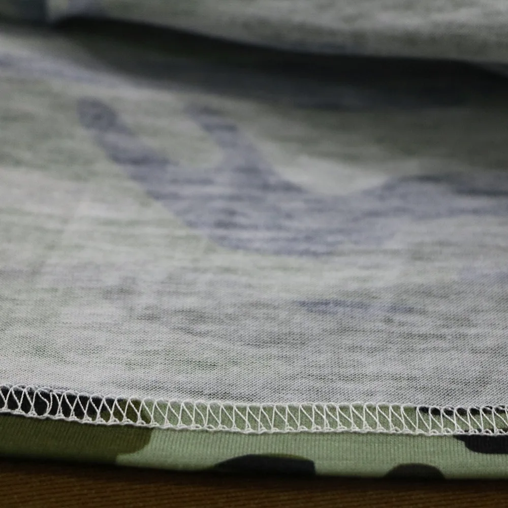 10598814621_778880422