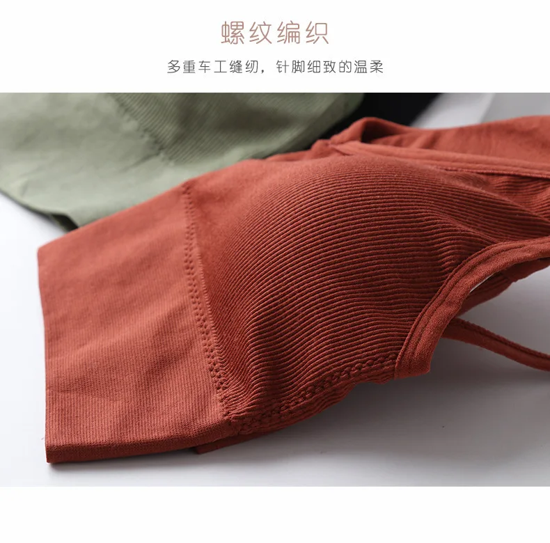 11020926688_1798860024