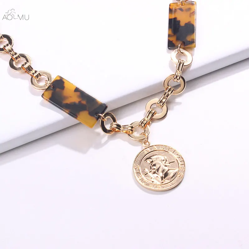 

AOMU Vintage Metal Chain Choker Necklace Women Charm Gold Silver Color Coin Leopard Resin Necklace Collares Female Party Jewelry