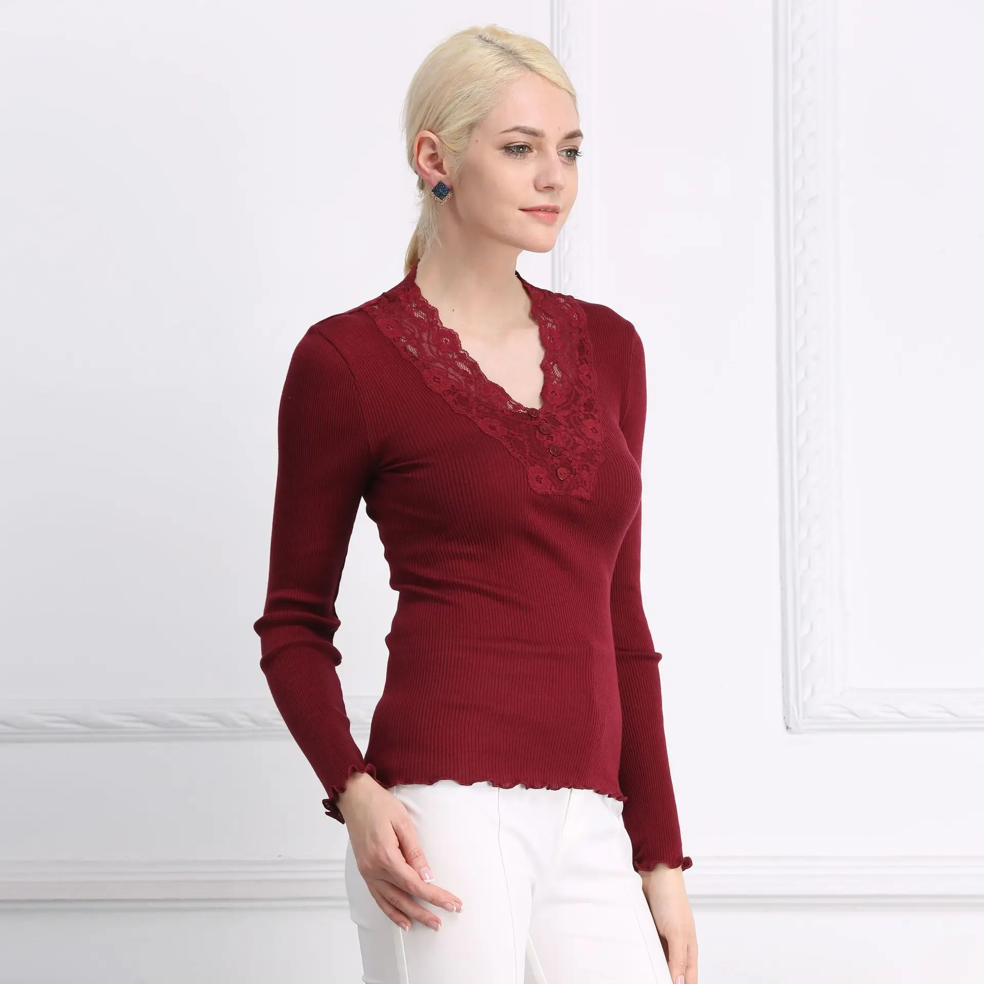 

Women Sexy 70% Nature Silk+30% Cotton Lace T-shirt V-Neck Collars Knitted Nature Long Sleeved High Elastic Bottoming Shirt Tops