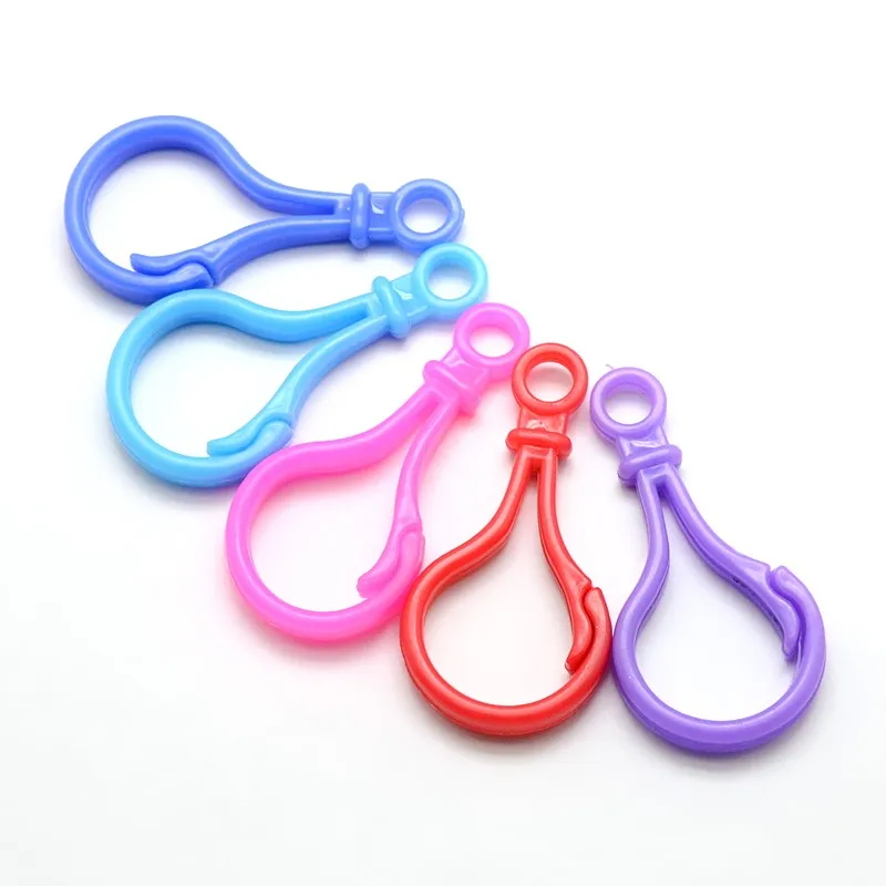 

100pcs Bulb Shaped Plastic Lobster Key Clasps, Mixed Color, Size: about 25mm wide, 51mm long, 3mm thick, hole: 6mm