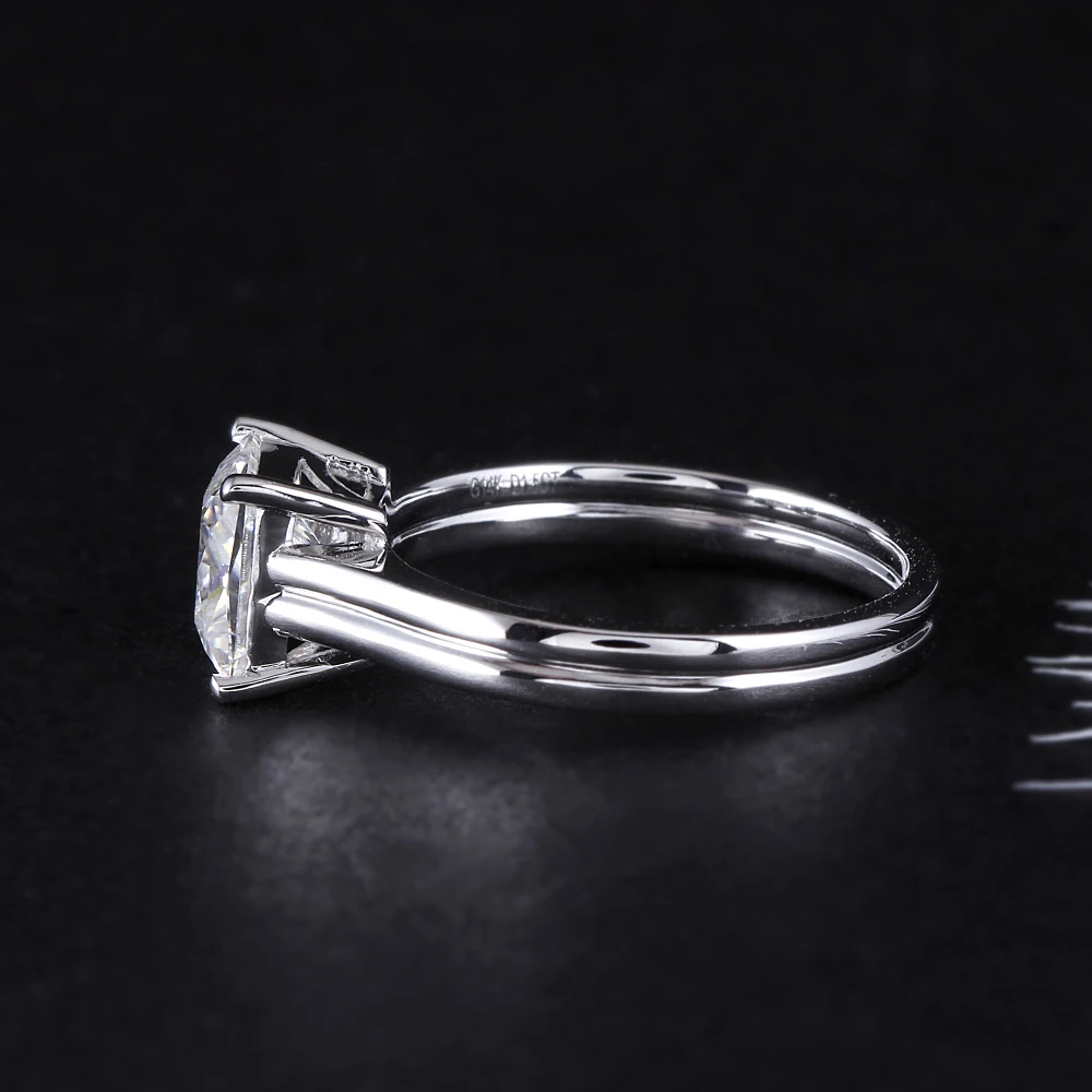 princess cut moissanite engagement ring (7)