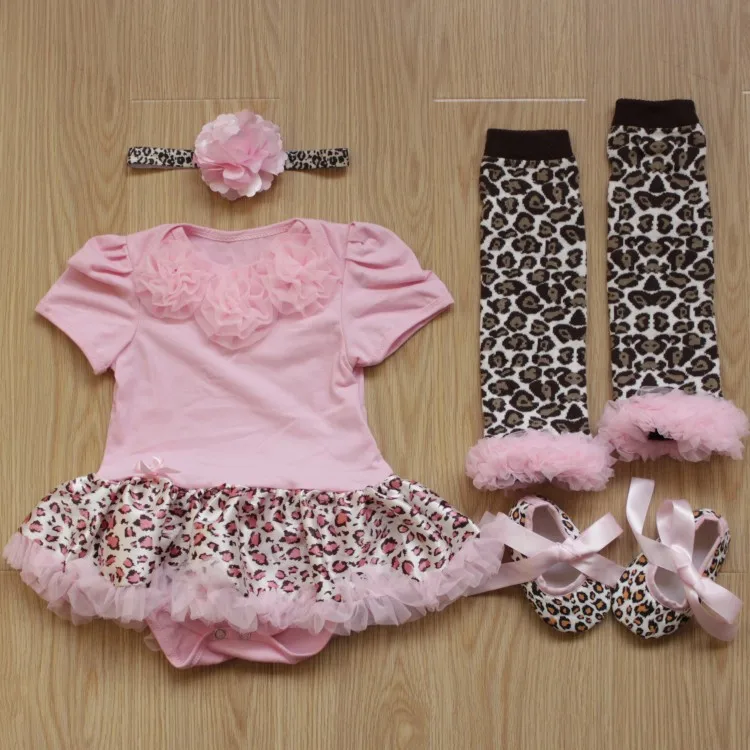4 предмета в комплекте; комплект из двух предметов кружевной комбинезон для новорожденного с цветами розового цвета, платье-пачка для маленьких девочек повязка, туфли леггинсы для От 0 до 12 месяцев