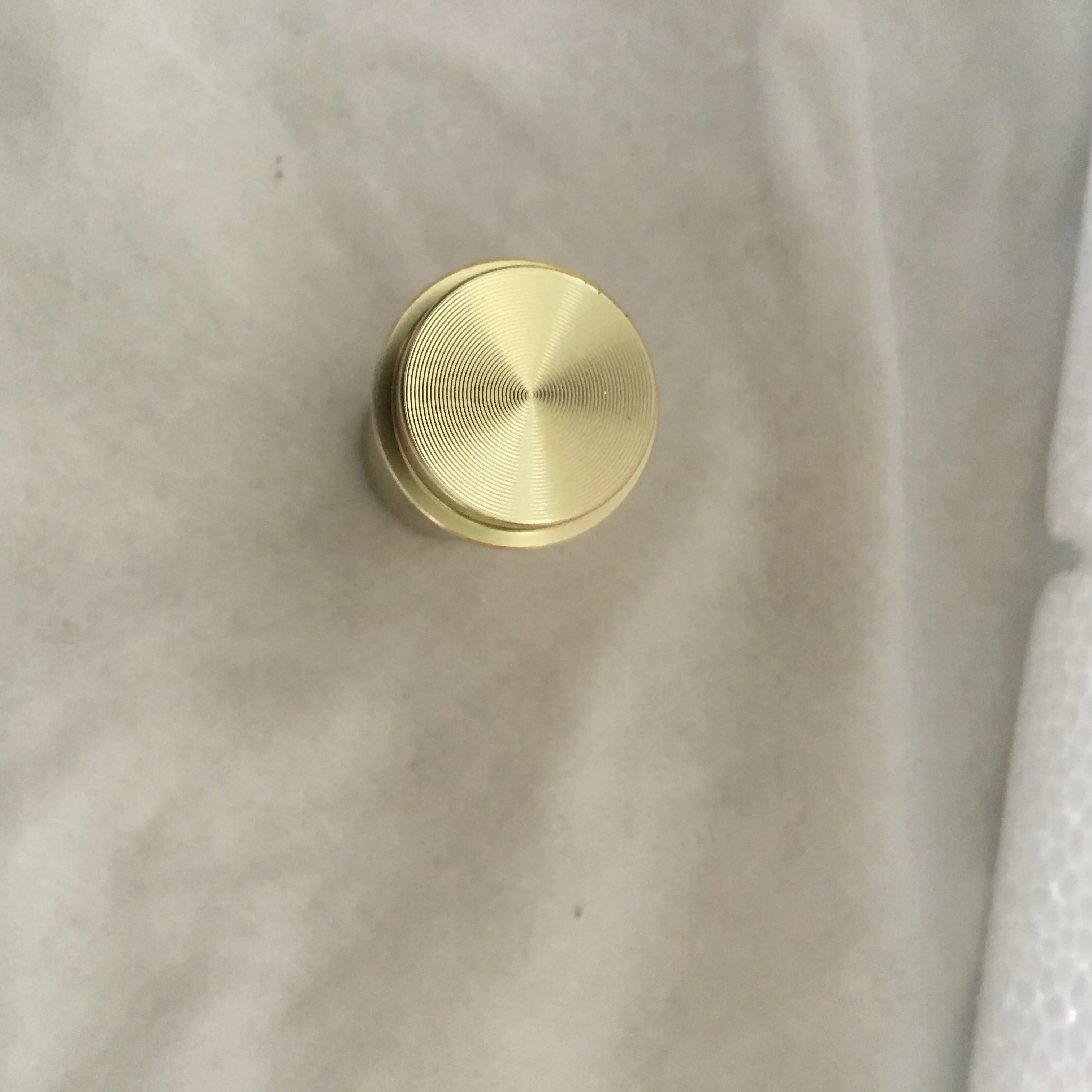 MTTUZK, твердый алюминиевый матовый золотой крючок для халатов, крючок для ключей, пальто в Европейском стиле, крючок для полотенец, кухонные настенные аксессуары для ванной комнаты