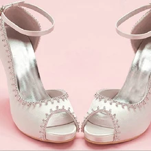 Peep Toe Satin Wedding Dress Shoes Woman White Bridal Shoes Lady Prom Prom High Heels Bridesmaid Shoes with ankle straps