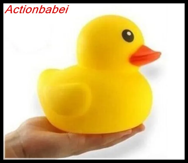 298 Aliexpresscom Comprar 2019 Nuevo Tamaño Grande 13115102 Cm Lindo Bebé Baño De Baño Juguetes De Goma Carrera Pato Grande Pato Amarillo