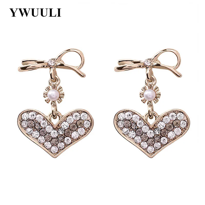 Cute Korean Style Rhinestone Love Heart Stud Earrings for Women Elegant