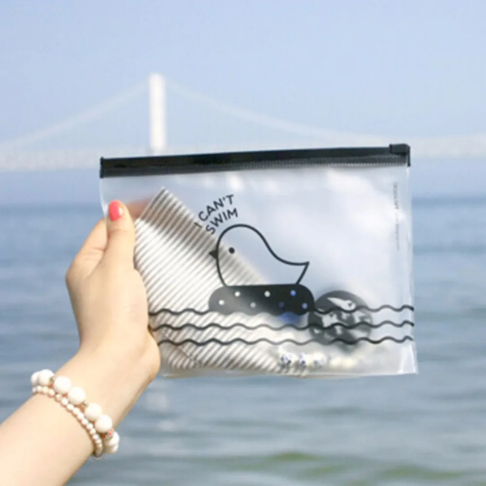 

Kawaii Clear Chicken Cosmetics Bags Travel Make up Bag Organizer Maleta de Maquiagem Makeup Bag Women's Travel Storage Bags New