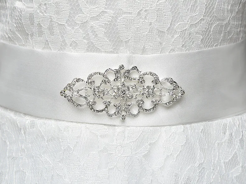 3088888990_1933995610