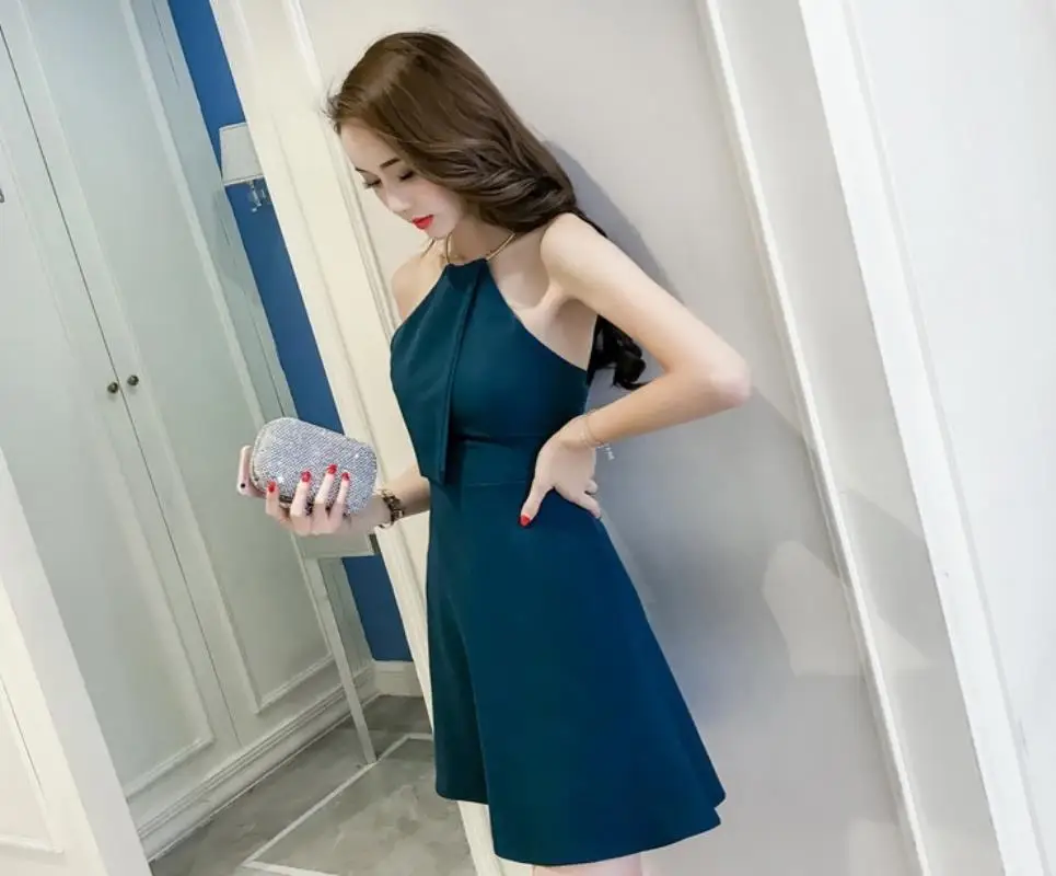 Summer new sexy back dress  metal ring hanging neck slim Asleeveless skirt 2018 Free Shipping