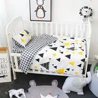 ชุดเครื่องนอนเด็ก 3 Pcs ชุดผ้าฝ้าย Cot ชุดสำหรับทารกแรกเกิดเด็กเปลผ้าปูที่นอนรวมผ้านวมปลอกหมอนแบนแผ่น