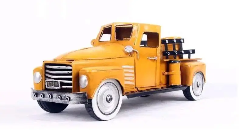 

1pcs 13.8inch hand made metal yellow pick up car metal model figure toy for deck.