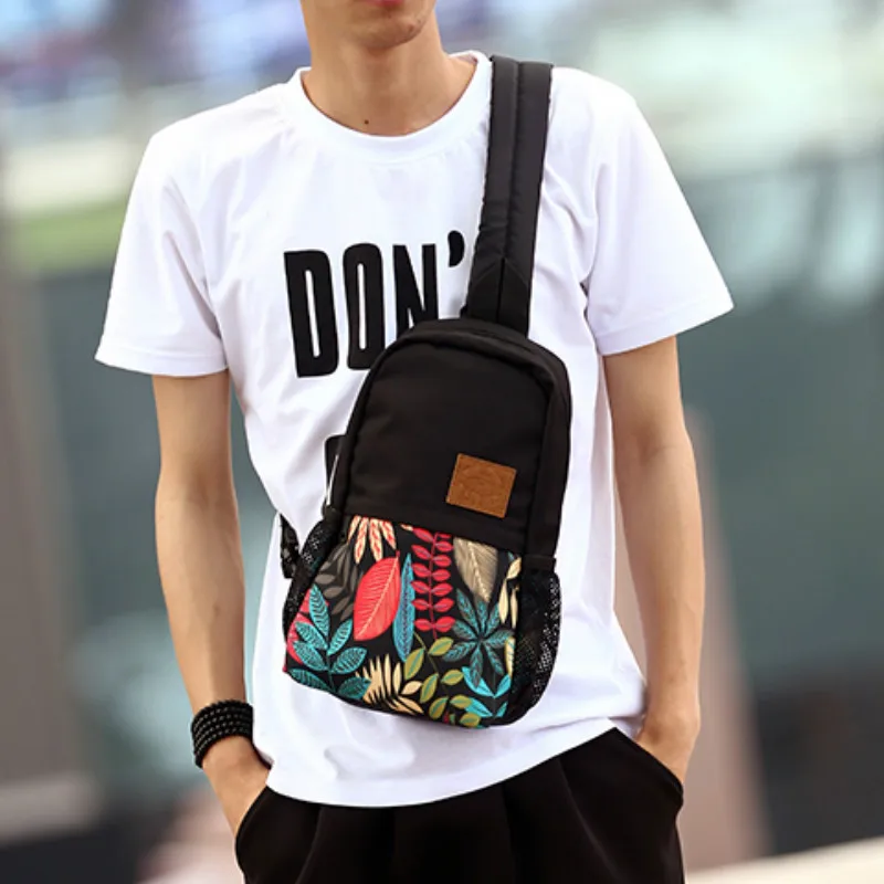 

Tidog The new printing male big chest bag