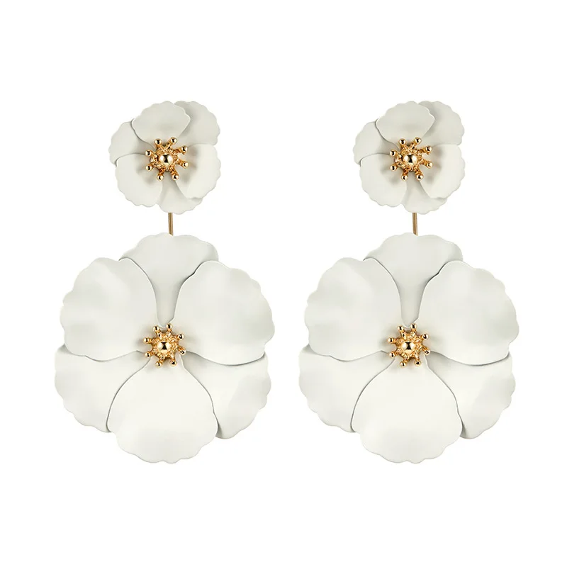 Large white flower earrings Clearance
