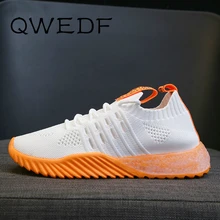 QWEDF/Женская обувь; прозрачные кроссовки на толстой подошве с лазером; женская обувь на платформе; женская обувь розового цвета, увеличивающая рост; N1-81