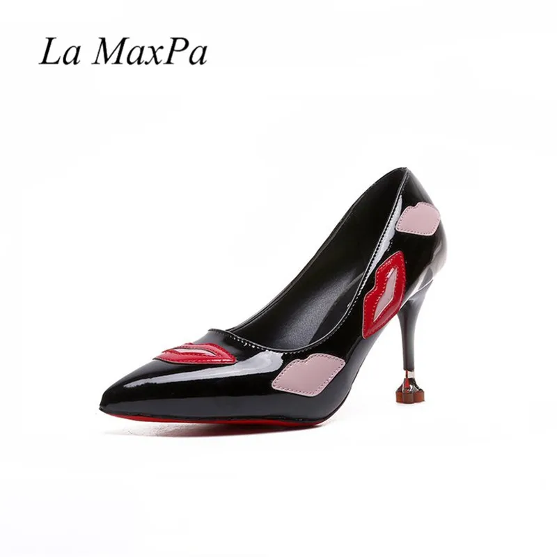 

Women Studs Shiny Leather Red Soles Pumps 2018 New Sexy Lips Printed High Heels 8.5cm Ladies Shoes Red Bottom High Heels Jump