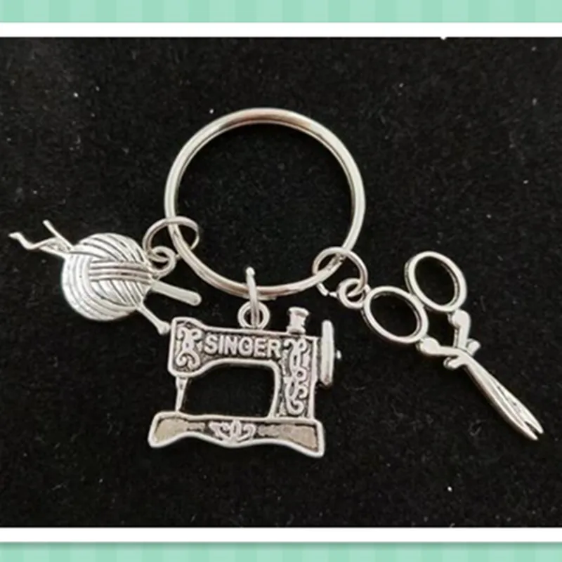 

1PCS Vintage Silver SEWING AND KNITTING Theme Cluster Bag Dangle Pendant Keychai