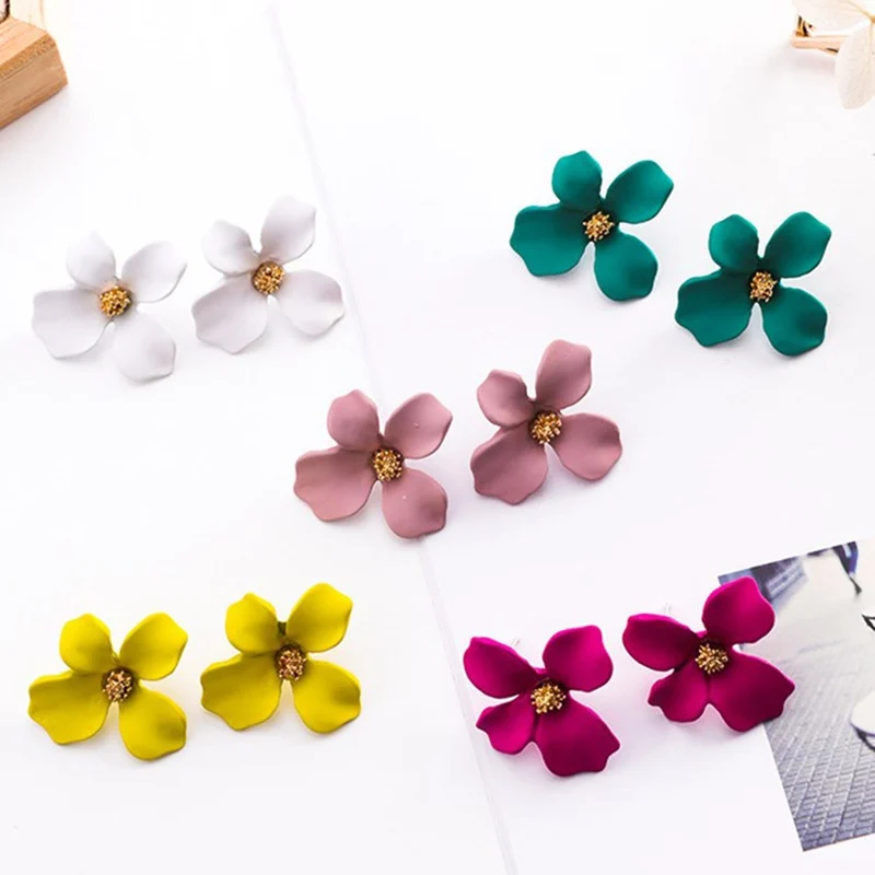 Korean Style Cute Flower Stud Earrings For Women New Fashion Sweet Earrings Femme Brinco Wholesale Jewelry