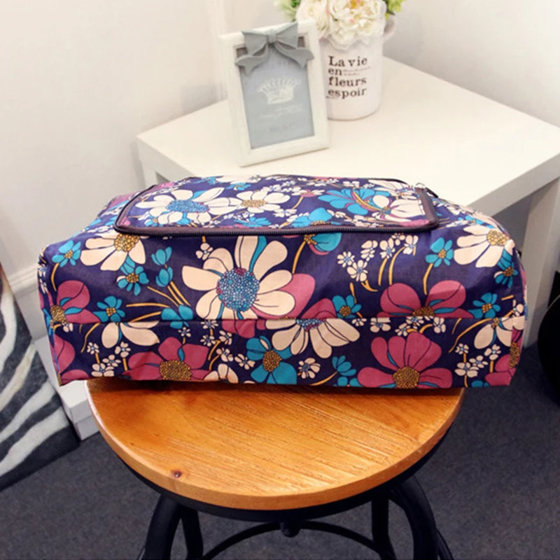 Large Capacity Fashion Floral Print Shopping Bags Portable Nylon Foldable Shoulder Bag Multifunction Mother Storage Bag Handbag Large Capacity Fashion Floral Print Shopping Bags Portable Nylon Foldable Shoulder Bag Multifunction Mother Storage Bag Handbag