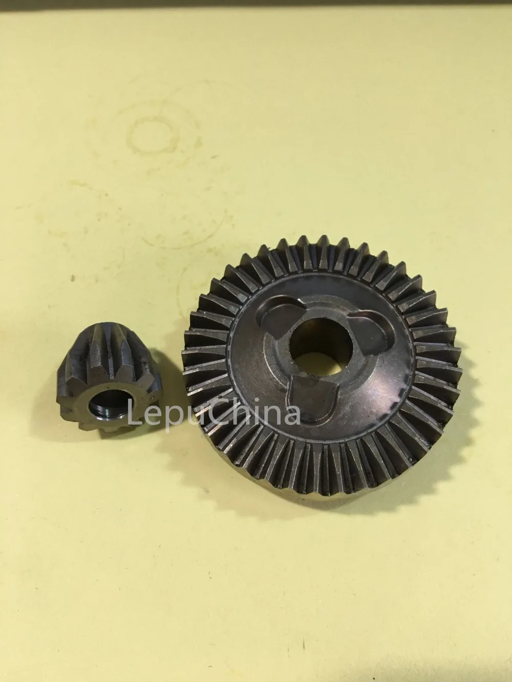 

The! High quality gear set replacement for bosch GWS9-115 GWS8-115 1607000V44 X-Line PG31 power tool accessories