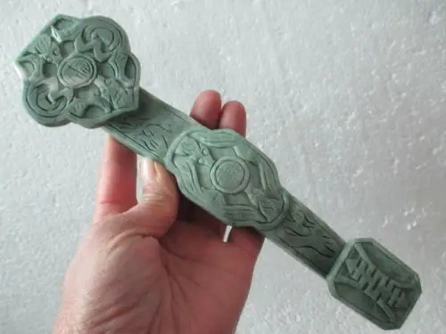 

9.06 inch / Elaborate Chinese hand carved jade ruyi statue , for happiness, best wishes