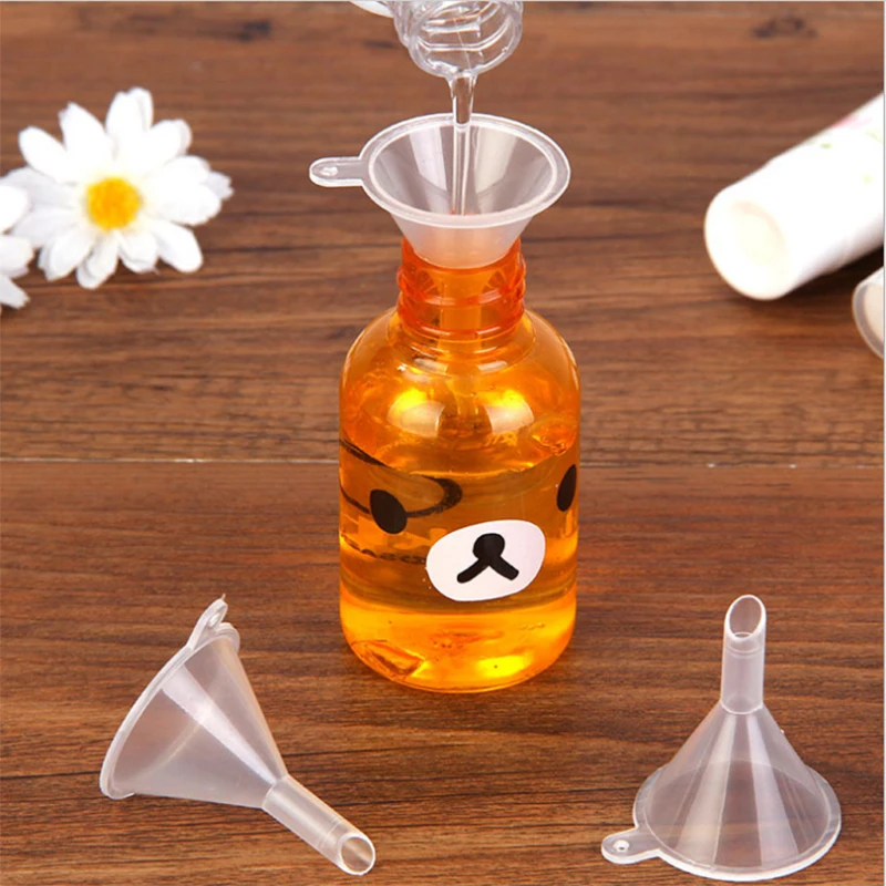 

Small Plastic Funnels Liquid Diffuser Bottle Mini Oil Funnels Kitchen Professional Tools Mini Liquid Oil Funnels Lab7