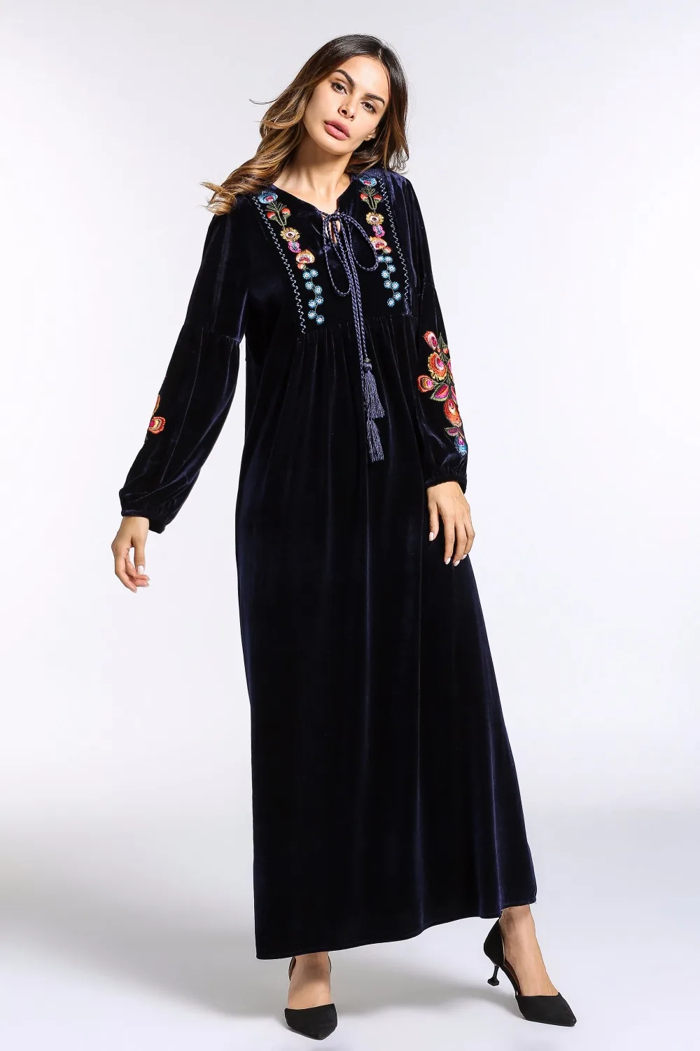 Мусульманское женское с длинным рукавом бархатное с вышивкой Дубай платье макси Абая jalabiya Исламская одежда для женщин халат кафтан марокканский