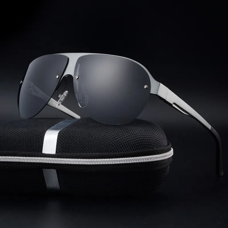 3559154815_1986479287