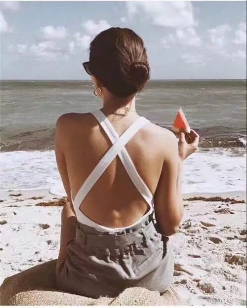 Toppies المرأة الصيف الصلبة اللون داخلية عبر عارية الذراعين حللا الأوروبية قطعة واحدة