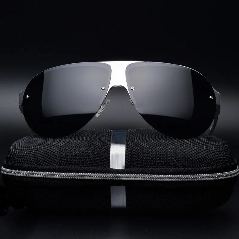 3559148896_1986479287