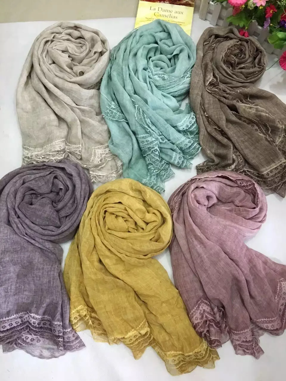 2016 Luxury Edges Lace Scarf Plain Solid Women Shawl Floral Lace