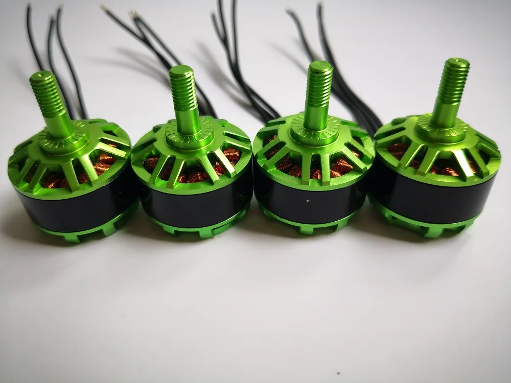 

4pcs/set 2208 Brushless Motor 2400KV 1700KV 2208 Motor RC Engine For Multicopter Quadcopter Drone