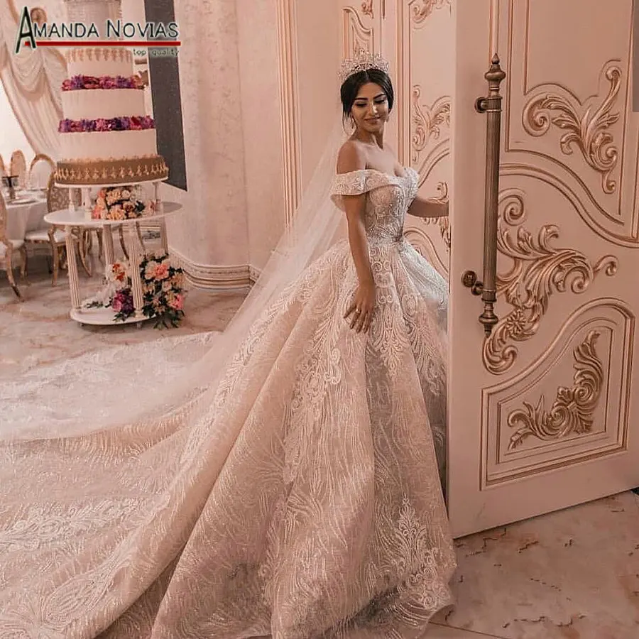

2019 new wedding dress with off the shoulder straps robe de soiree