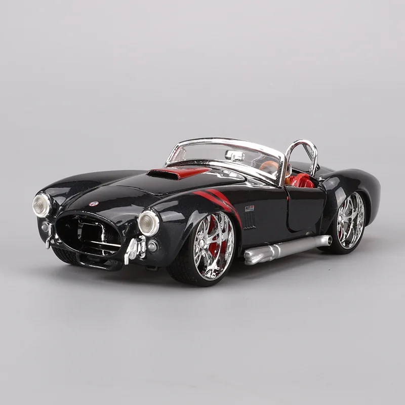 1:24 Simulation Diecast Alloy Classic Car Model Toys For Corvette With Steering Wheel Control Toy For Children With Original Box