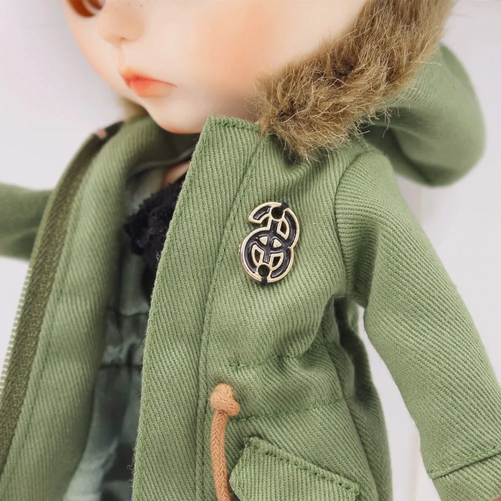 Neo Blythe Doll Denim Shorts Black Lace Bra with Green Army Jacket 5
