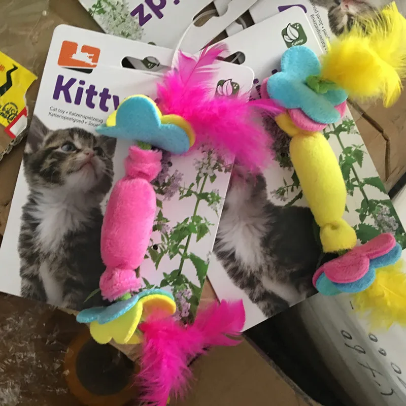 Usd0.8/pc Wholesale Price Cat Kitten Toys Feather Sugar Soft Material With Catnip Two Colors