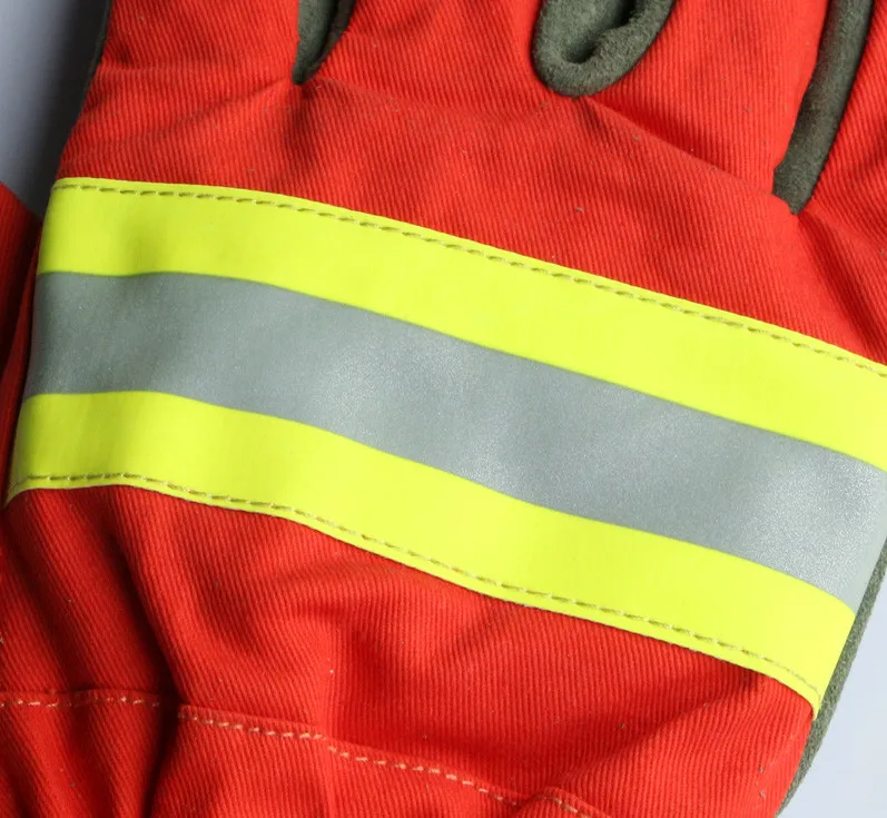 Free shipping hot selling long sleeve safety fire fighting protecting gloves high temperature insulated anti-stream waterproof Free shipping hot selling long sleeve safety fire fighting protecting gloves high temperature insulated anti-stream waterproof