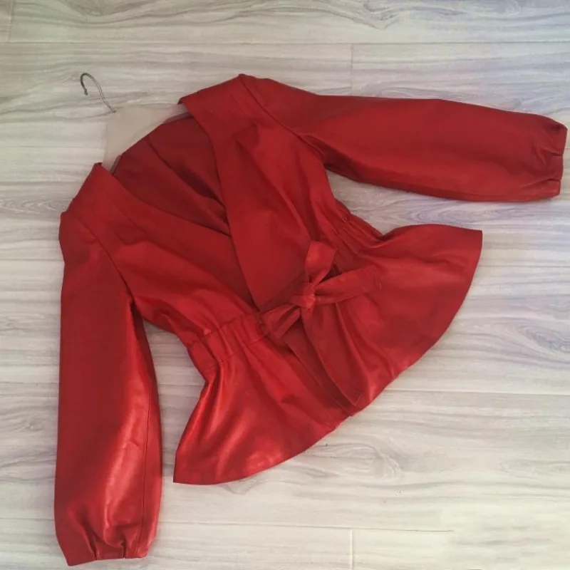 Кожаная женская куртка с v-образным вырезом, овчина, пальто, весна, новинка, красный, черный цвет, Ретро стиль, для женщин, плюс размер, женская короткая куртка из натуральной кожи - Цвет: red