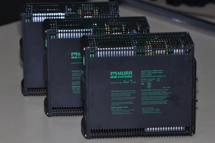

Original MURR ELEKTRONIK MCS20-230/24 ART.NO.85087 switching power supply output 24V20A