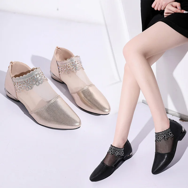

2019 women's summer flat sandals ladies Korean low-heeled pointed female sandals