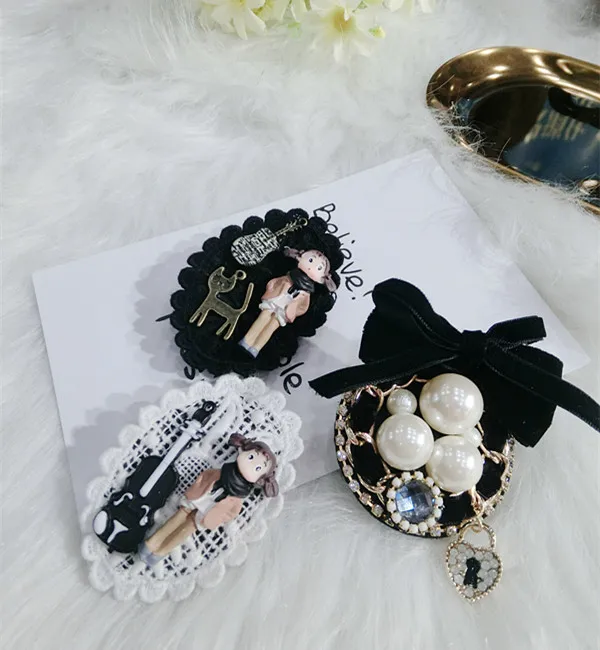 

New Hot Woman Corsage Fashion Brooches Pins Cute Doll Simulated Pearl Ribbon Bowknot Brooch Fashion Jewelry Coat Accessories