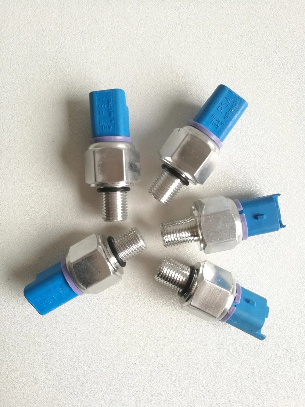 

5pcs/ Lot Power Steering Pressure Switch Sensor for PEUGEOT PARTNER RANCH CITROEN BERLINGO XSARA 967789958 401509 4015.09