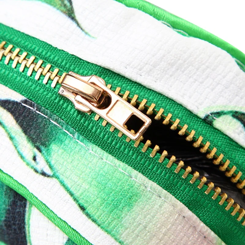 3 (16)