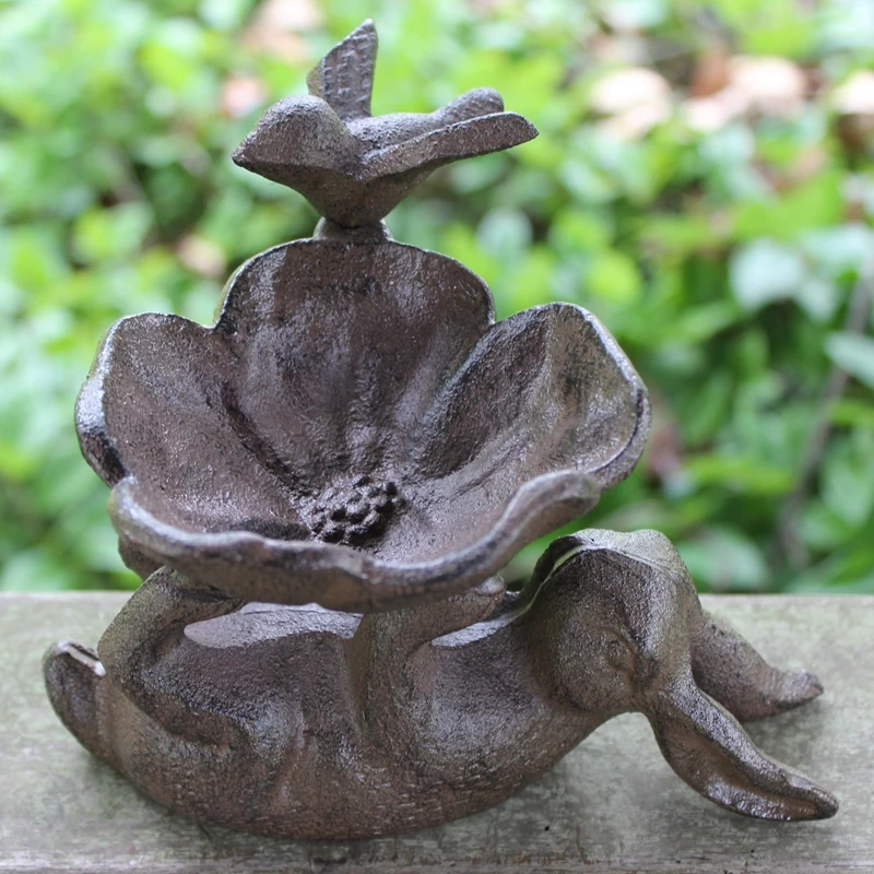 

Amercian Country Style Home Garden Decor Heavy Rabbit Hold Petal Design Cast Iron Metal Bird Feeder Bowl Tray