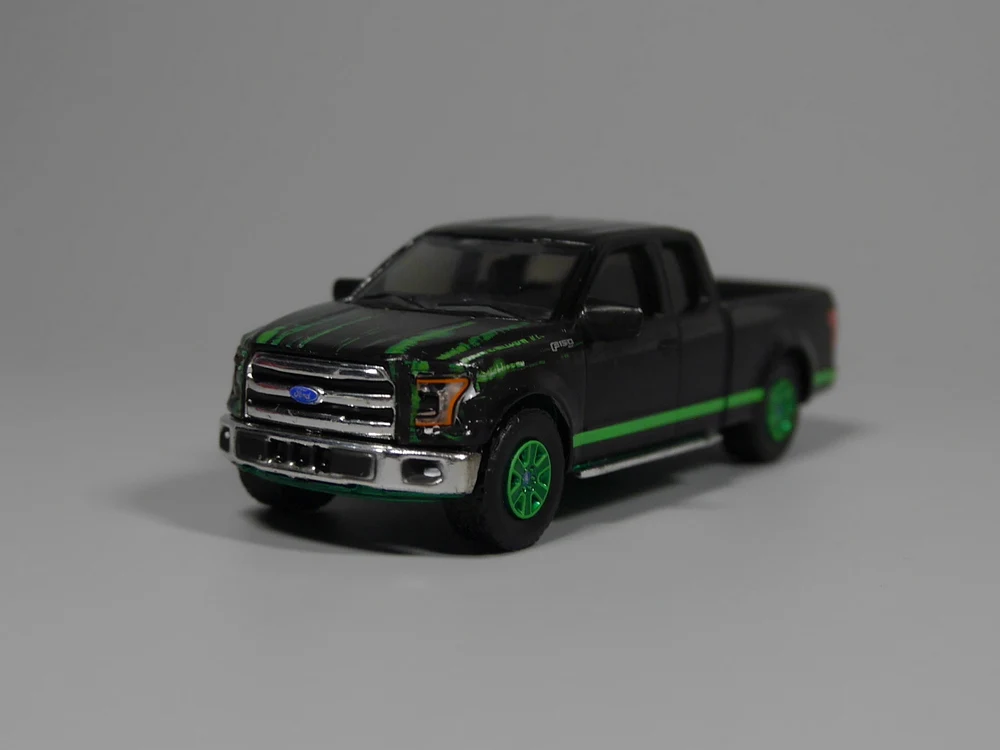 Auto Inn Greenlight 164 2015 Ford F 150 Diecast car modelin Diecasts