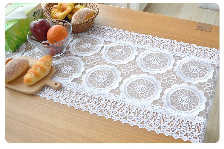 table runner (3)