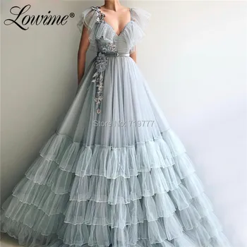 

Grey Custom Made V Neck Evening Dress Applique Prom Dresses 2019 Robe De Soiree Dubai Caftans Arabic Celebrity Party Gown Formal