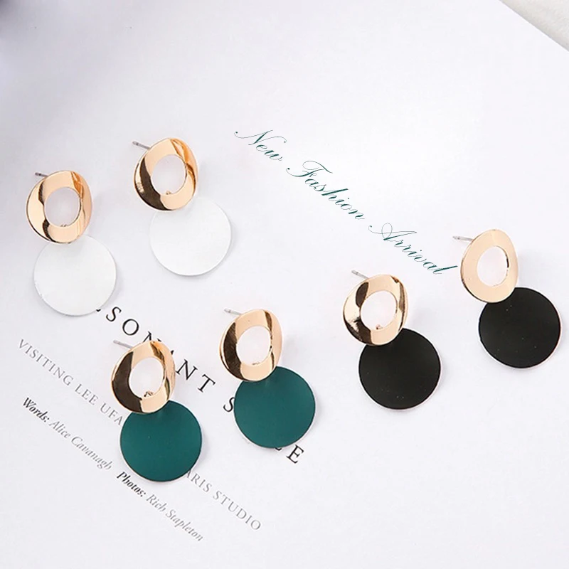 

Korean Earrings For Women Fashion Gold Metal Round Geometric Drop Stud Earrings Hollow Circle Velvet Girl Jewelry